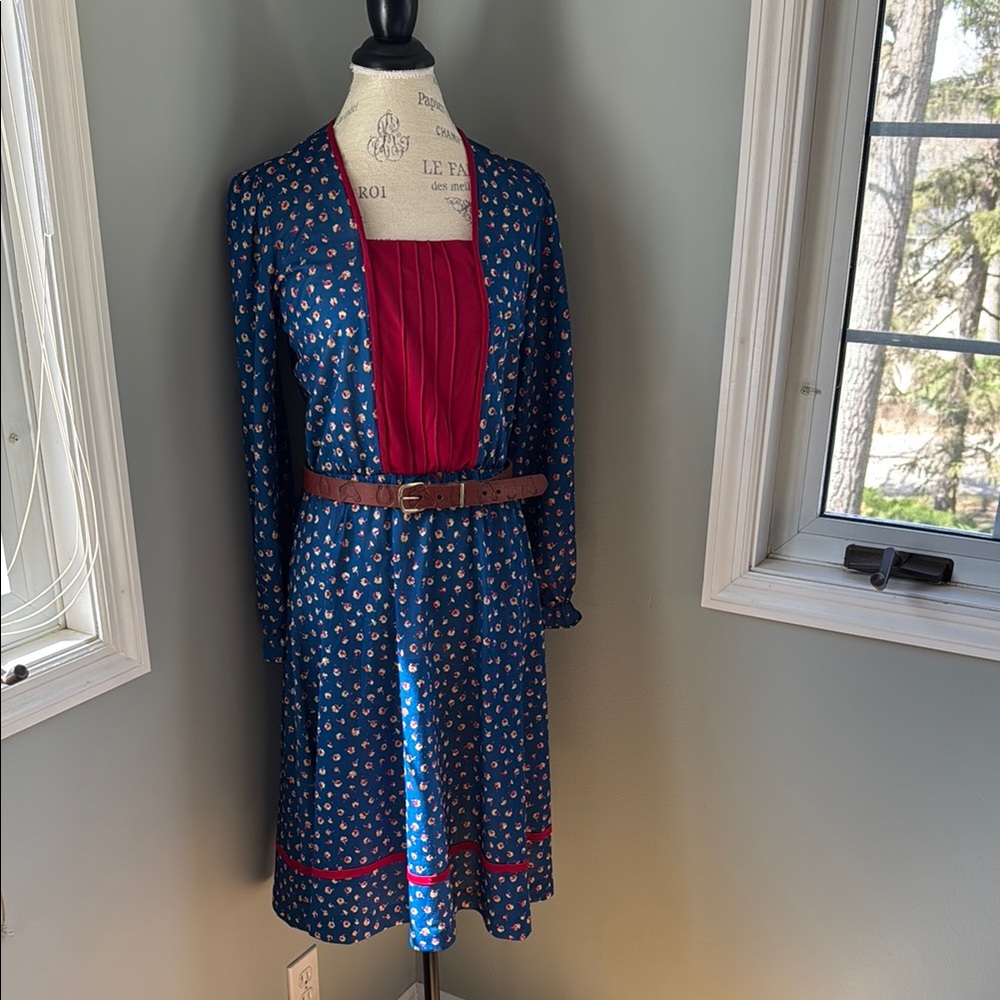Vintage Jerell's Sweetheart floral long sleeved dress EVC size M